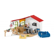 Schleich Farm World Veterinarian Practice with Pets Toy