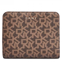 DKNY Town and Country Small Logo Wallet